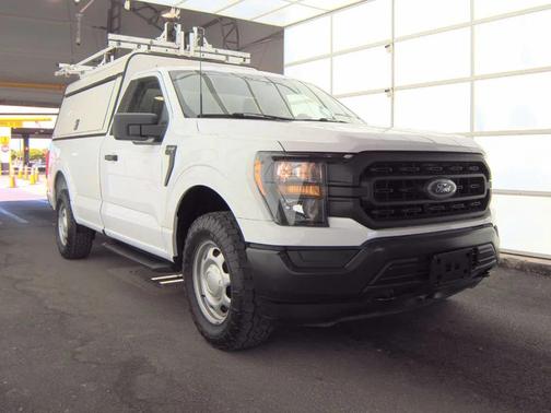 OXFORD WHITE 2023 Ford F-150 XL