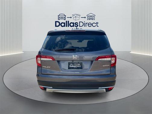 2022 Honda Pilot Touring 8-Passenger
