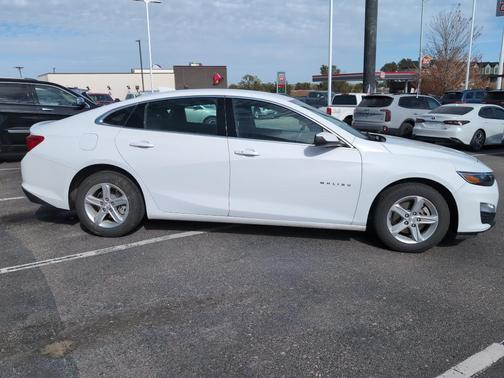 2023 Chevrolet Malibu FWD 1LT