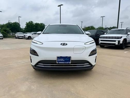 Lunar White 2023 Hyundai KONA EV SE