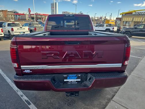 2018 RAM 2500 Limited Crew Cab 4x4 6'4' Box
