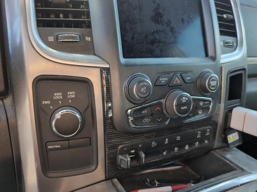 2018 RAM 2500 Limited Crew Cab 4x4 6'4' Box