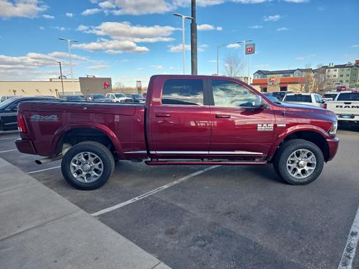 2018 RAM 2500 Limited Crew Cab 4x4 6'4' Box