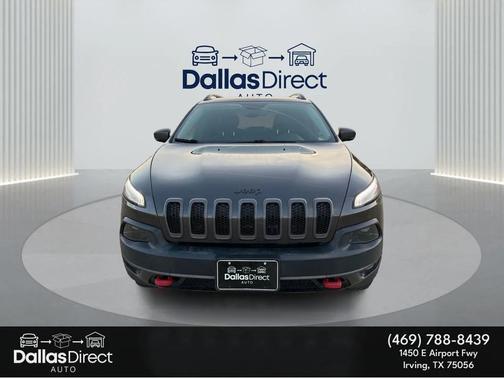 Granite Crystal Metallic Clearcoat 2018 Jeep Cherokee Trailhawk