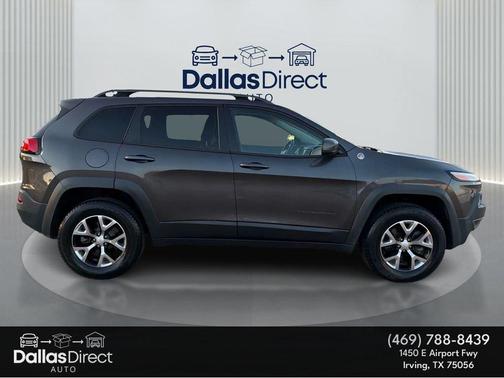 Granite Crystal Metallic Clearcoat 2018 Jeep Cherokee Trailhawk