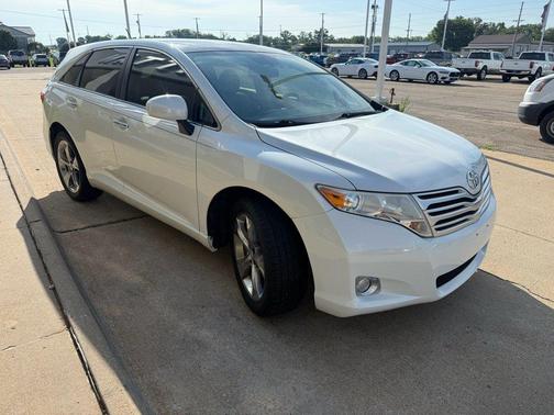Blizzard Pearl 2011 Toyota Venza Base