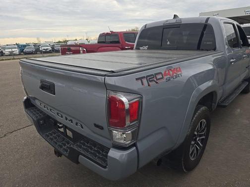 Cement 2021 Toyota Tacoma TRD Sport