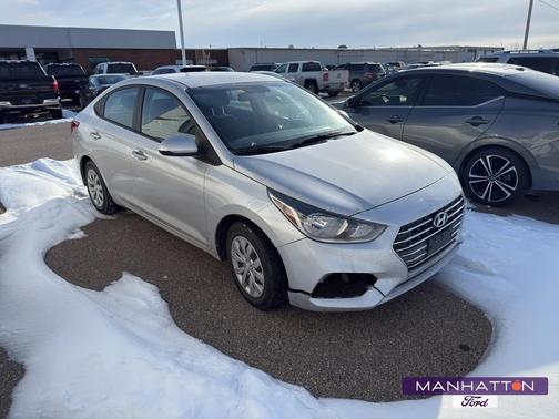 2021 Hyundai Accent SE