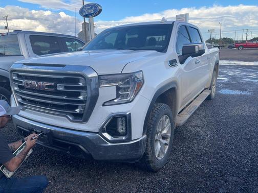 2021 GMC Sierra 1500 SLT