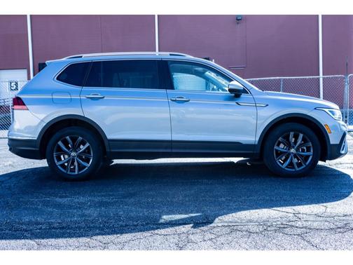 2024 Volkswagen Tiguan 2.0T Wolfsburg Edition