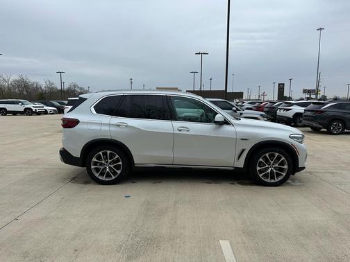 2022 BMW X5 PHEV xDrive45e