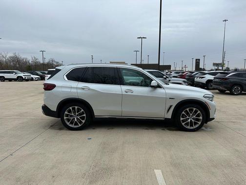 2022 BMW X5 PHEV xDrive45e