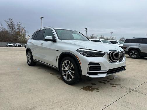 2022 BMW X5 PHEV xDrive45e