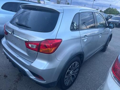 2018 Mitsubishi Outlander Sport 2.0 ES