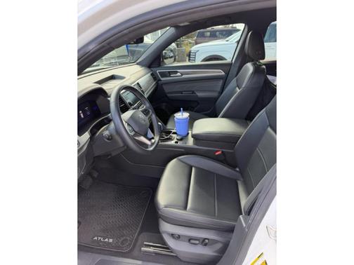 2022 Volkswagen Atlas Cross Sport 2.0T SE