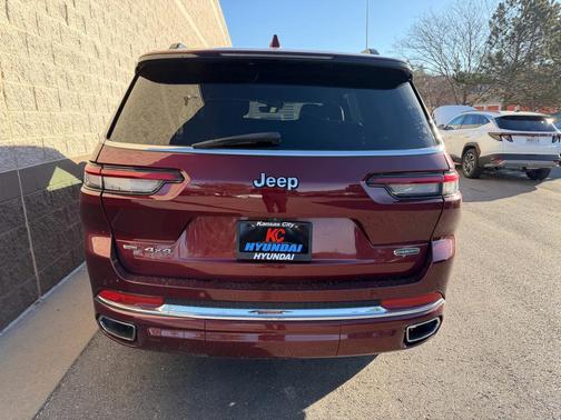 2022 Jeep Grand Cherokee L Overland