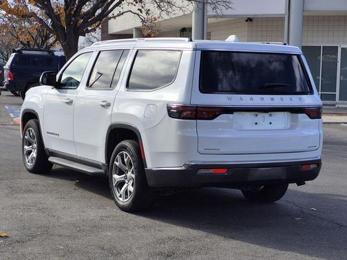 2022 Jeep Wagoneer Series II 4x4