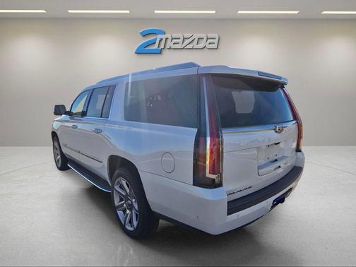 2019 Cadillac Escalade ESV Premium Luxury