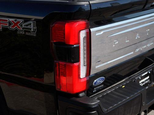 AGATE BLACK 2024 Ford F-350 Platinum