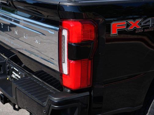 AGATE BLACK 2024 Ford F-350 Platinum