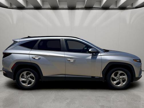 Shimmering Silver 2023 Hyundai TUCSON SEL