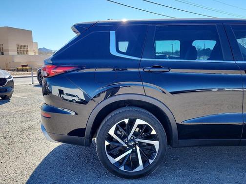 2022 Mitsubishi Outlander SE 2.5 2WD