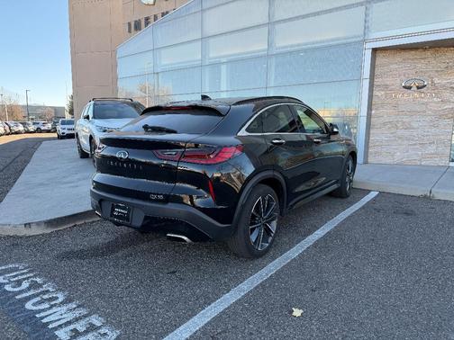 2024 INFINITI QX55 LUXE