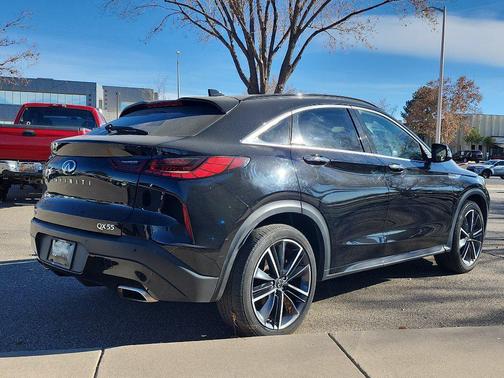 2024 INFINITI QX55 LUXE