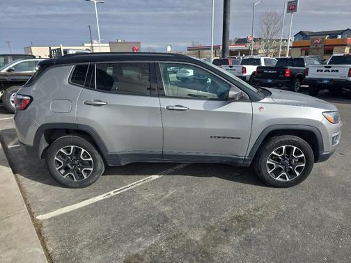 2020 Jeep Compass Trailhawk