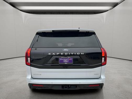 2025 Ford Expedition Max Active 4x4