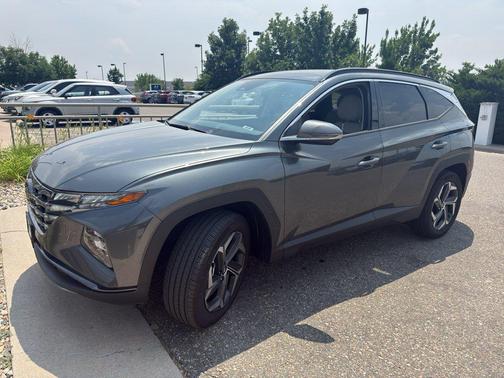 Amazon Gray 2024 Hyundai TUCSON Hybrid Limited