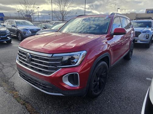 2024 Volkswagen Atlas 2.0T SE w/Technology 4MOTION