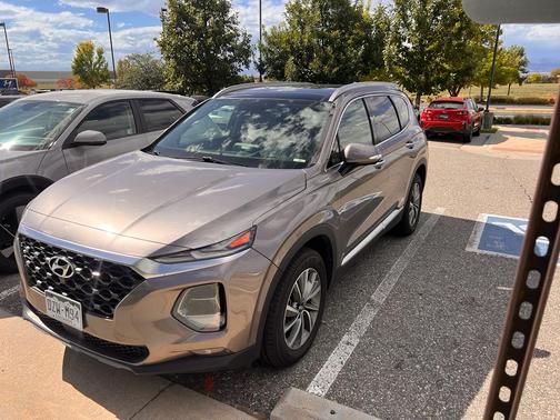 2019 Hyundai SANTA FE Ultimate 2.4