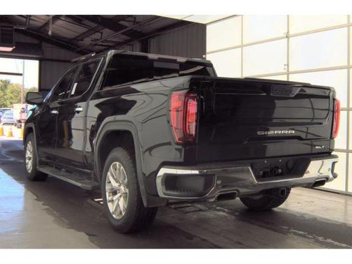 Onyx Black 2019 GMC Sierra 1500 SLT