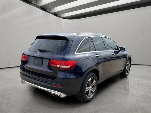 Cavansite Blue Metallic 2016 Mercedes-Benz GLC 300 Base