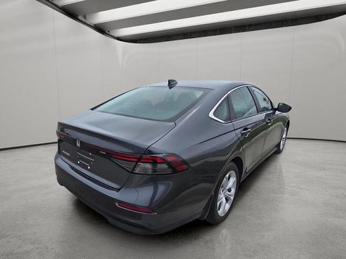 2025 Honda Accord LX 1.5T