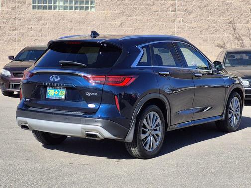 2025 INFINITI QX50 Luxe AWD