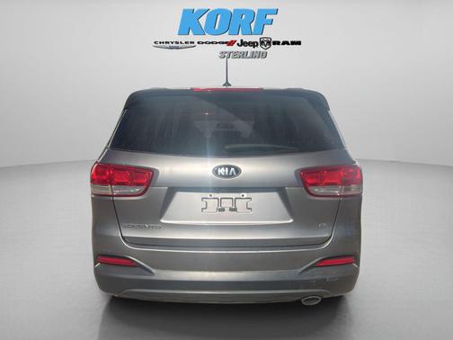 2017 Kia Sorento LX