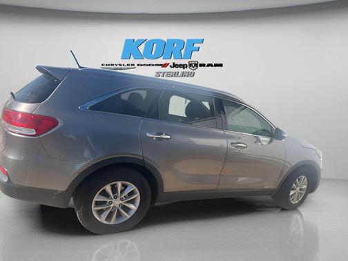 2017 Kia Sorento LX