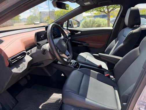 Gray 2022 Volkswagen ID.4 Pro S