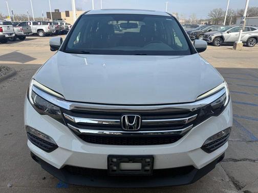 White Diamond Pearl 2018 Honda Pilot EX-L