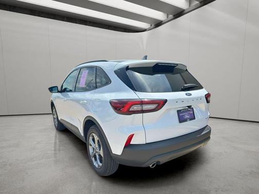 SPACE SILVER METALLIC 2026 Ford Escape ST-Line