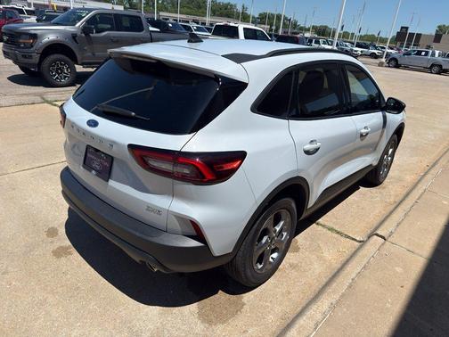 SPACE SILVER METALLIC 2026 Ford Escape ST-Line