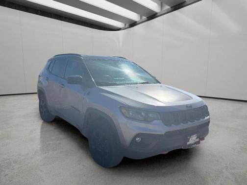 Black Clearcoat 2024 Jeep Compass Trailhawk