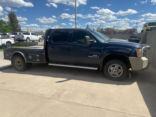 2009 GMC Sierra 3500 SLT Crew Cab DRW