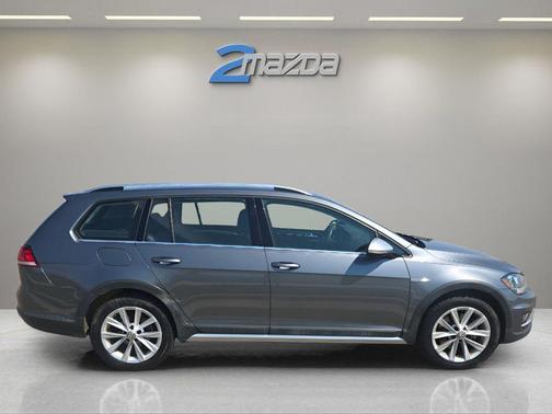 2019 Volkswagen Golf Alltrack TSI S