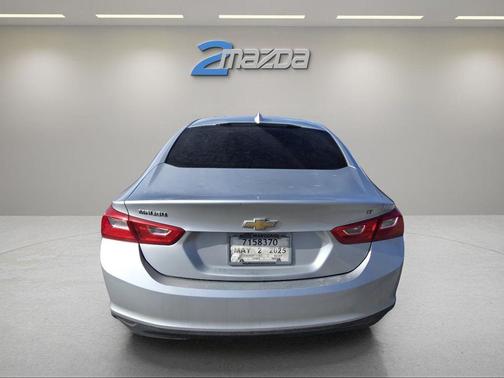 2017 Chevrolet Malibu 1LT