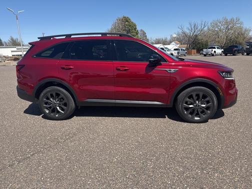 2023 Kia Sorento SX