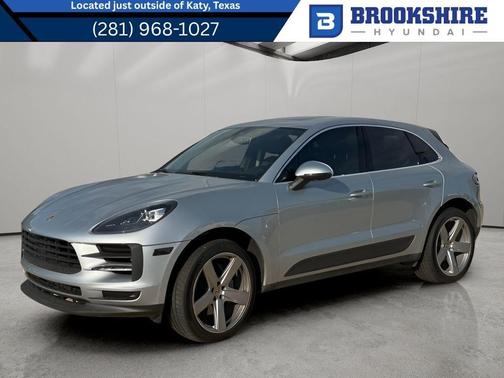 Dolomite Silver Metallic 2019 Porsche Macan Macan