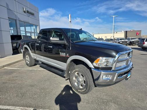 2018 RAM 2500 Big Horn Crew Cab 4x4 6'4' Box